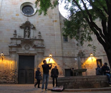 Plaza San Felipe Neri por Juan Antonio Tamez